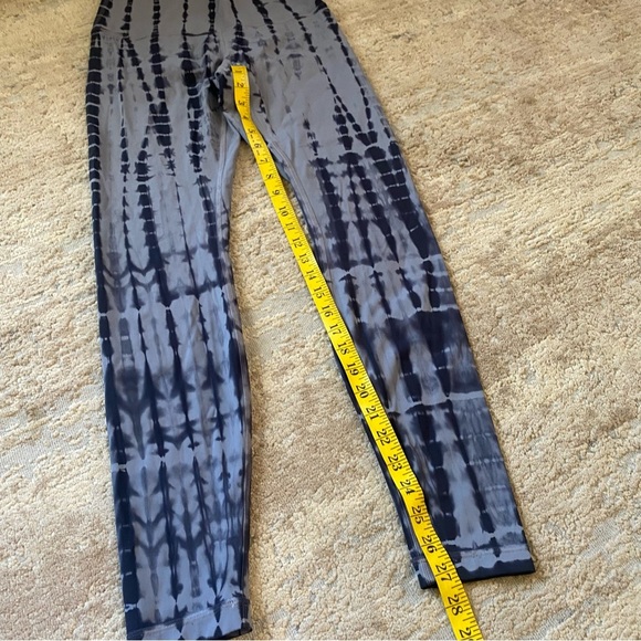 lululemon Wunder Under High rise Vert Shabori Tie Dye Tights Leggings Yoga: 6 - Picture 4 of 10